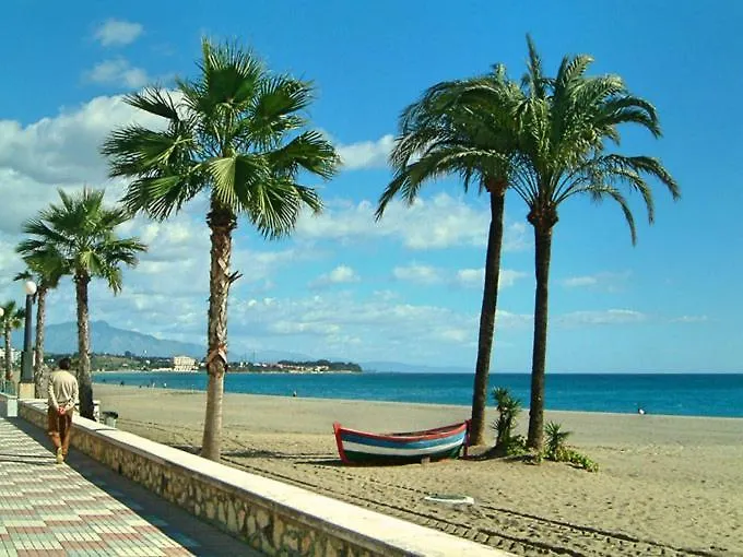 Modern Apartment In The Heart Of Estepona - 500 Meters From The Beach